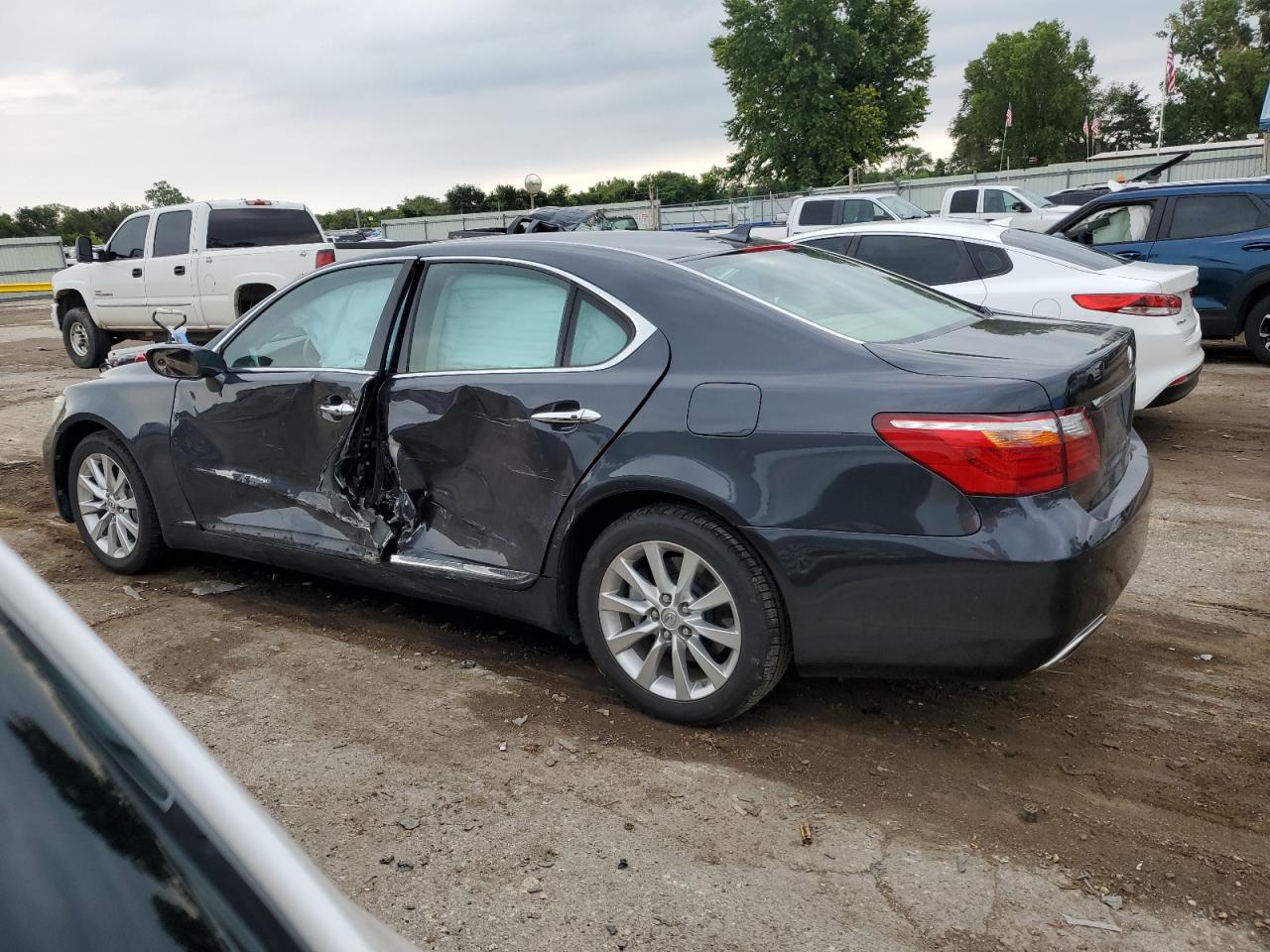 Lot #2935917832 2011 LEXUS LS 460