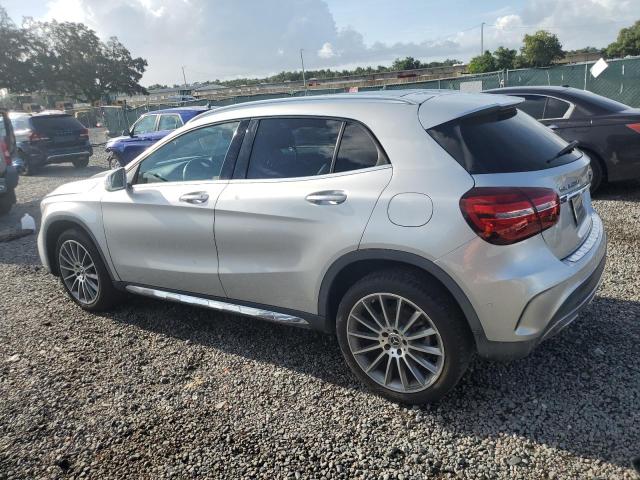 VIN WDCTG4EB6KU012234 2019 MERCEDES-BENZ GLA-CLASS no.2