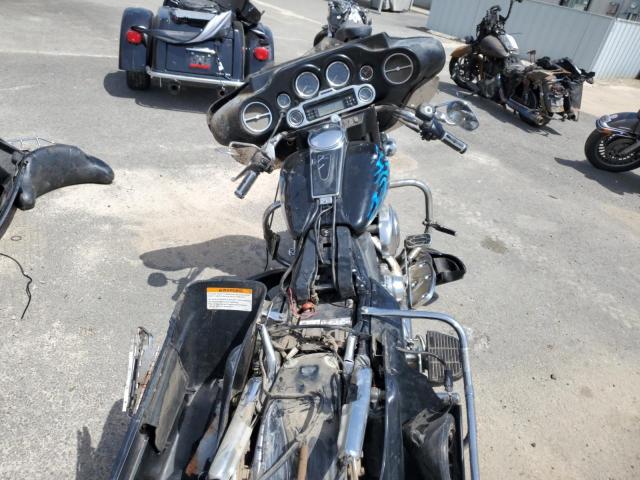 2006 HARLEY-DAVIDSON FLHTCUI 1HD1FCW176Y711529