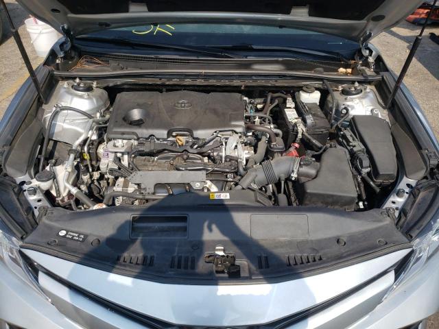 VIN 4T1B11HKXJU670369 2018 Toyota Camry, L no.11