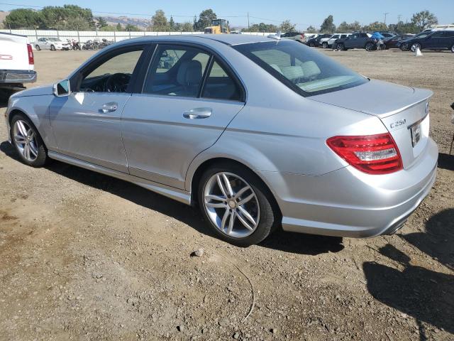 VIN WDDGF4HB4ER305410 2014 Mercedes-Benz C-Class, 250 no.2