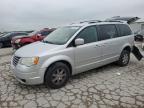 CHRYSLER TOWN & COU photo