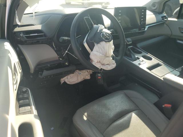 2022 TOYOTA SIENNA LIM - 5TDZRKEC4NS077325
