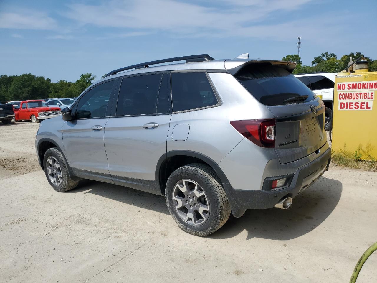 Lot #2943201433 2022 HONDA PASSPORT T