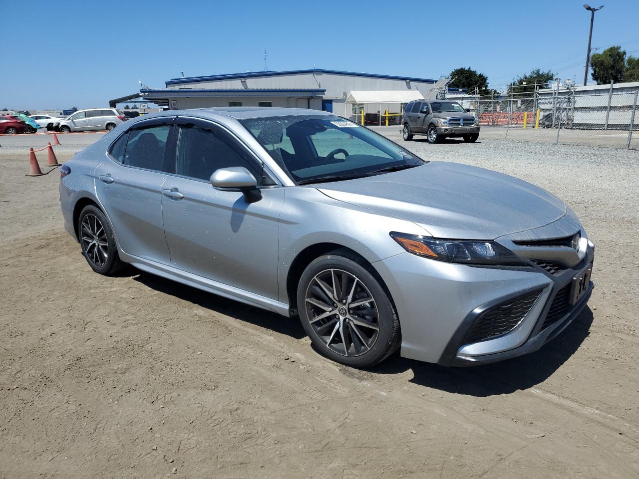 TOYOTA CAMRY SE NIGHT SHADE