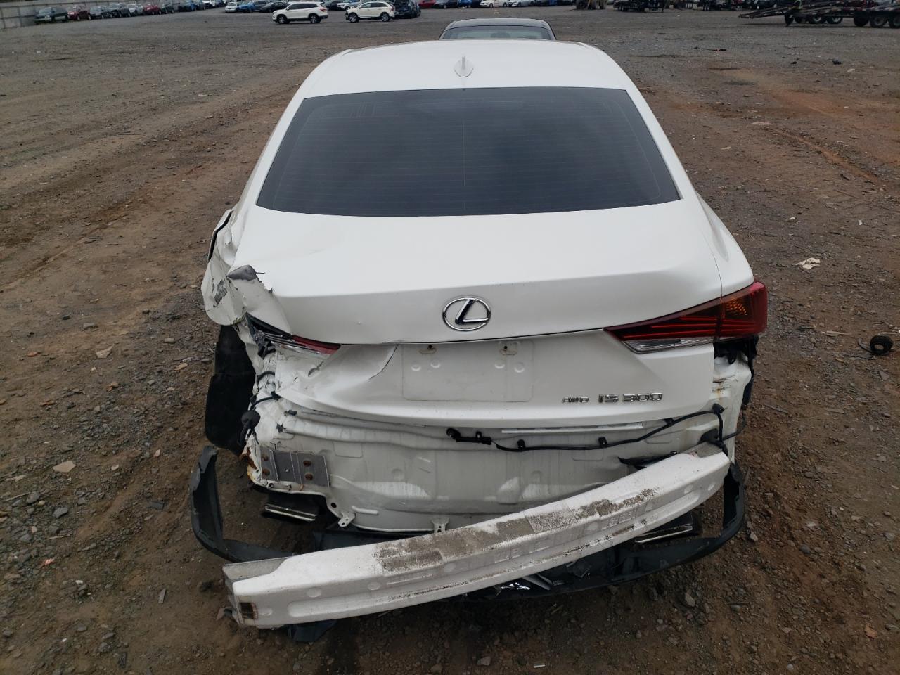 Lot #2879122985 2017 LEXUS IS 300