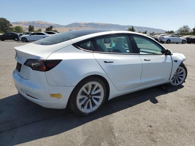 VIN 5YJ3E1EA1NF354687 2022 Tesla MODEL 3 no.3