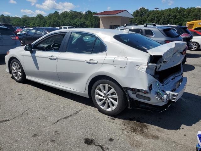 VIN 4T1R11BK4NU060755 2022 Toyota Camry, LE no.2