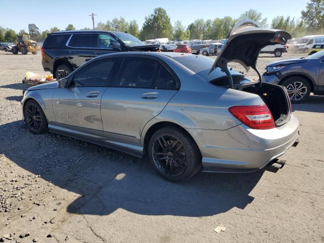 VIN WDDGF8AB4EA950252 2014 Mercedes-Benz C-Class, 3... no.2