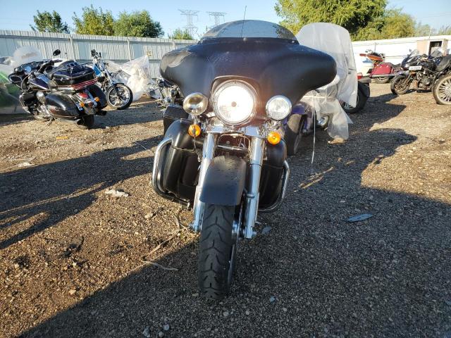 2011 HARLEY-DAVIDSON FLHX - 1HD1KBM13BB659144