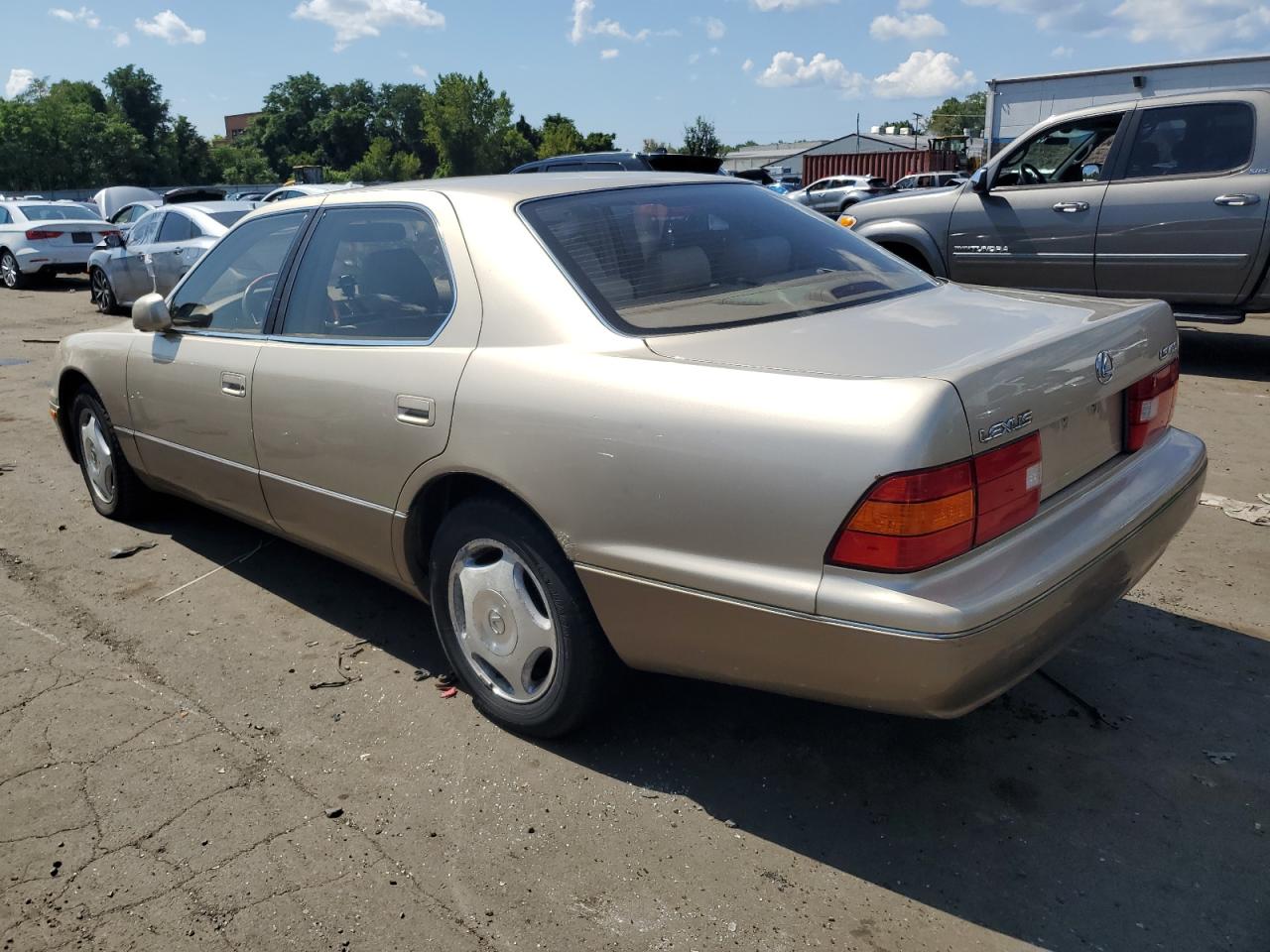 Lot #2944906878 1999 LEXUS LS 400