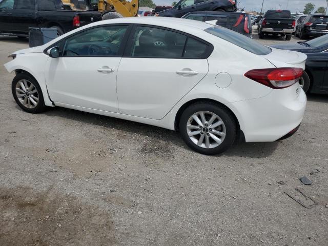 VIN 3KPFL4A70HE039243 2017 KIA Forte, LX no.2