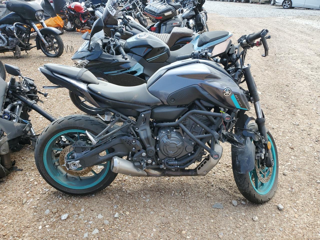 Yamaha MTN690 (MT-07) 2024 