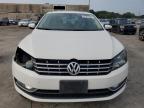 VOLKSWAGEN PASSAT SEL photo