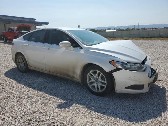 VIN 1FA6P0H79G5131566 2016 Ford Fusion, SE no.4