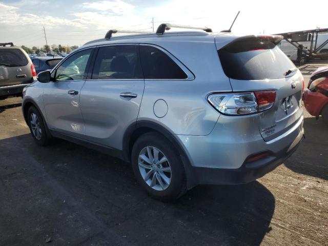 VIN 5XYPGDA56JG374099 2018 KIA Sorento, LX no.2