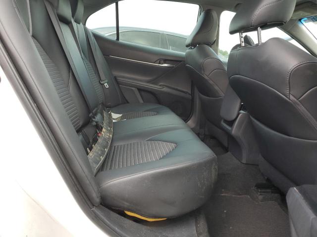 2018 TOYOTA CAMRY L - 4T1B11HK7JU052457