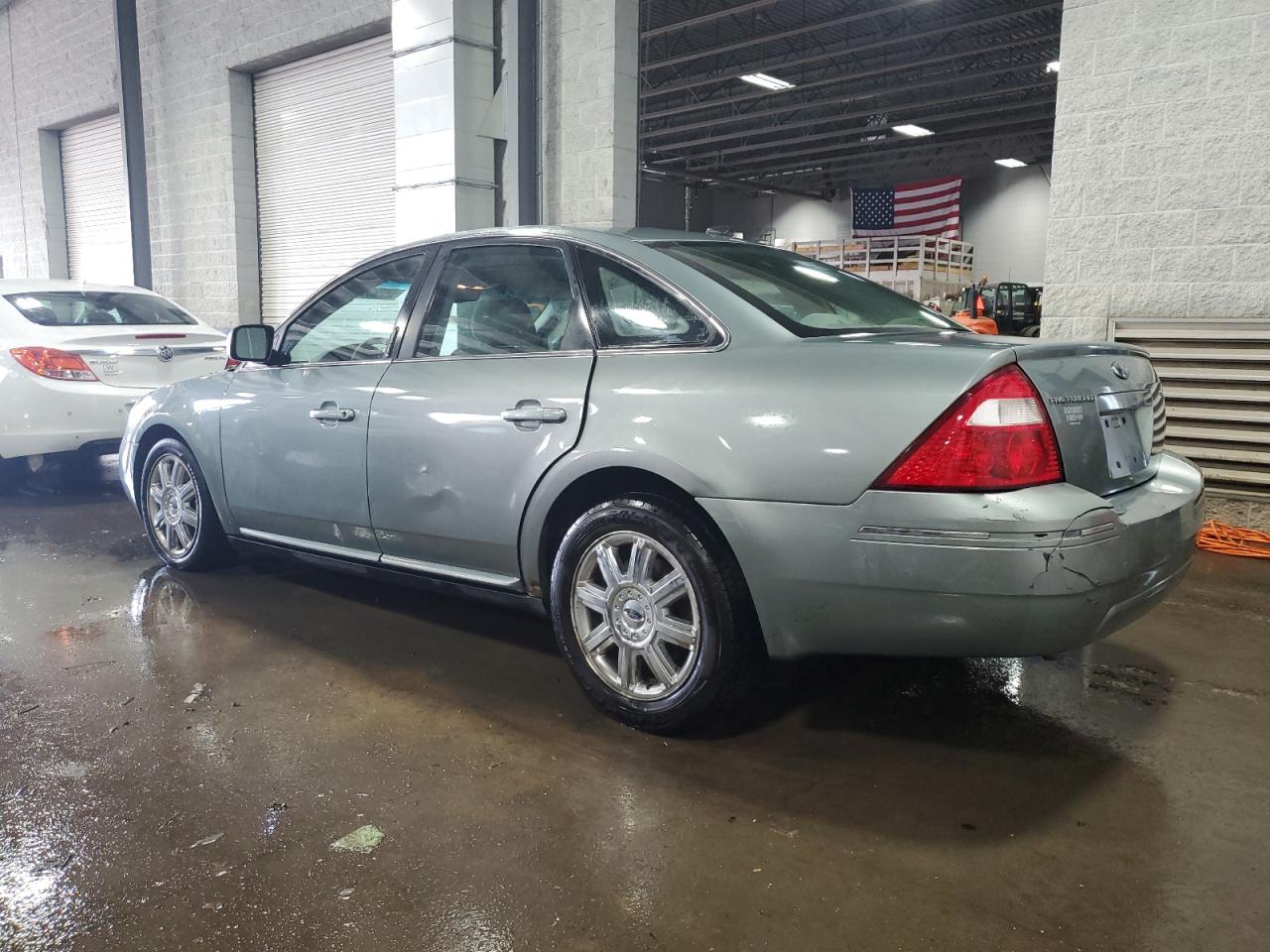 Lot #2974766176 2007 FORD FIVE HUNDR