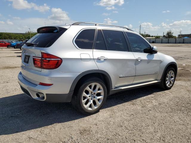 VIN 5UXZV4C52D0B24317 2013 BMW X5, Xdrive35I no.3