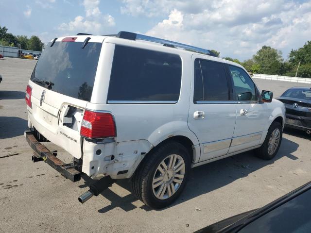 VIN 5LMJJ2J57EEL02279 2014 Lincoln Navigator no.3