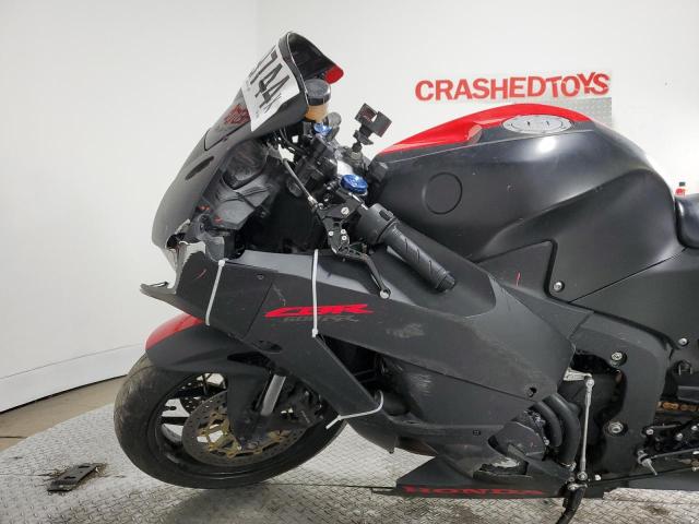 2019 HONDA CBR600 RR - JH2PC40J0KK500258