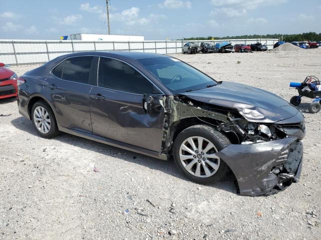 VIN 4T1B11HK9JU632843 2018 Toyota Camry, L no.4