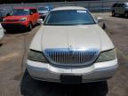 LINCOLN TOWN CAR C photo