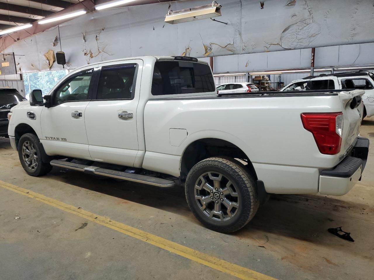 Lot #2804028346 2017 NISSAN TITAN XD S