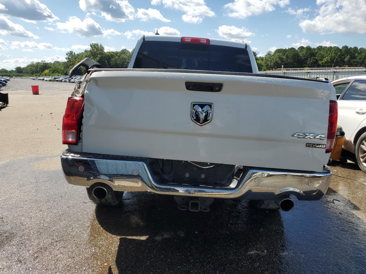 Lot #2784563679 2017 RAM 1500 SLT