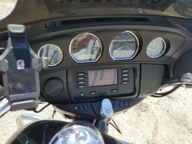 2018 HARLEY-DAVIDSON FLHTCU ULT - 1HD1FCC14JB656568