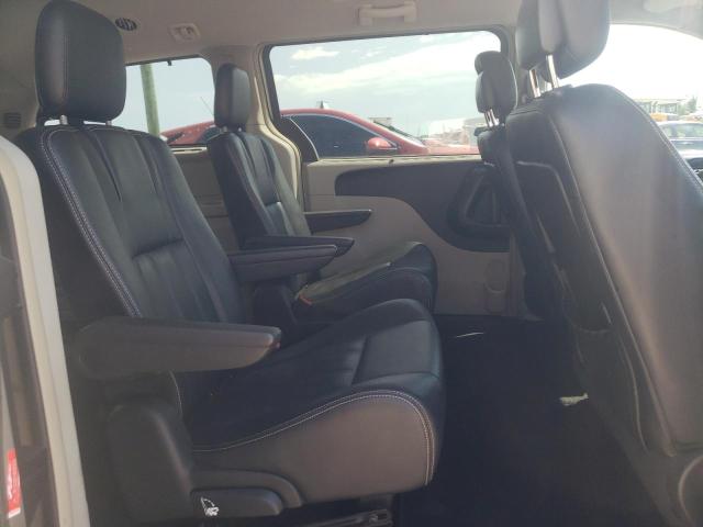 2016 CHRYSLER TOWN&COUNT 2C4RC1BG3GR112080