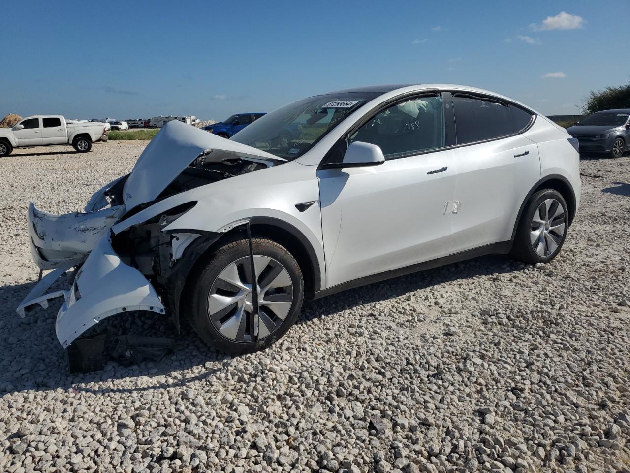 Tesla Model Y 2024 