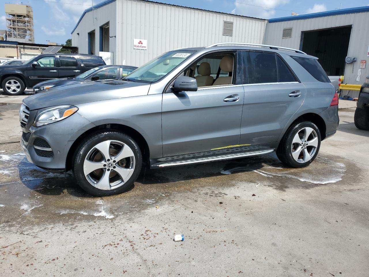 Mercedes-Benz GLE-Class 2017 Base