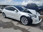 TESLA MODEL 3 снимка