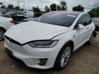 TESLA MODEL X снимка