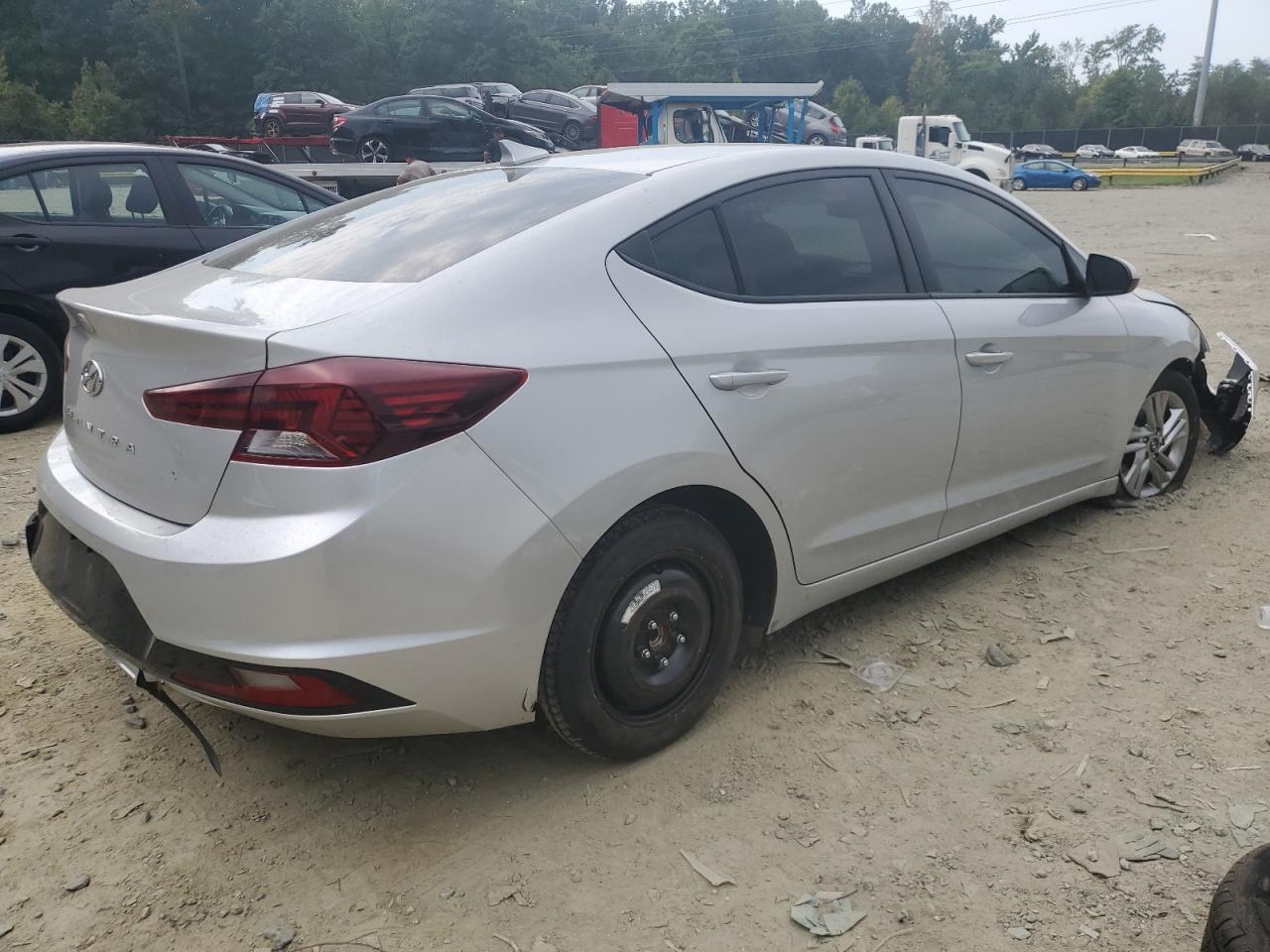 Lot #2952826758 2020 HYUNDAI ELANTRA SE