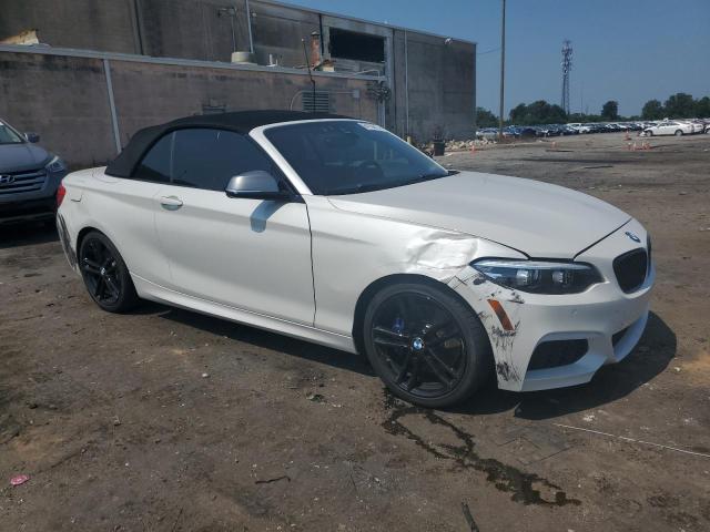 VIN WBA2N3C52KVE46269 2019 BMW 2 Series, M240XI no.4