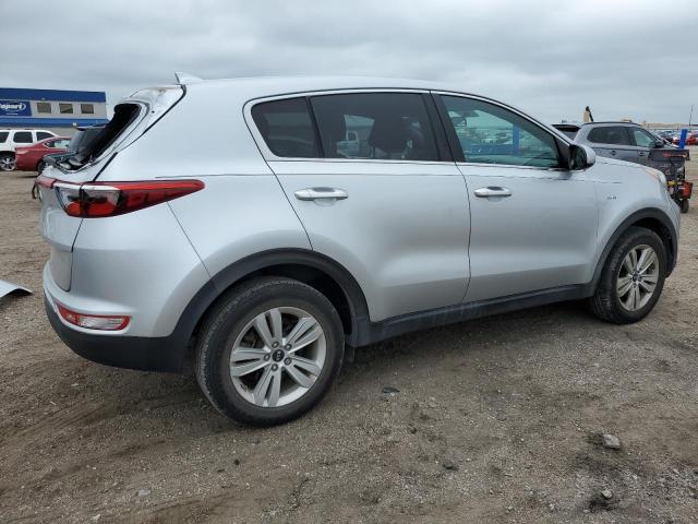 VIN KNDPMCACXH7152643 2017 KIA Sportage, LX no.3