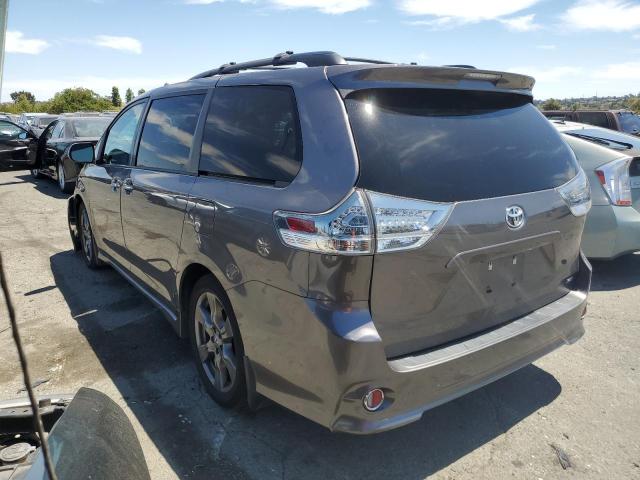 2017 TOYOTA SIENNA SE 5TDXZ3DC9HS880134