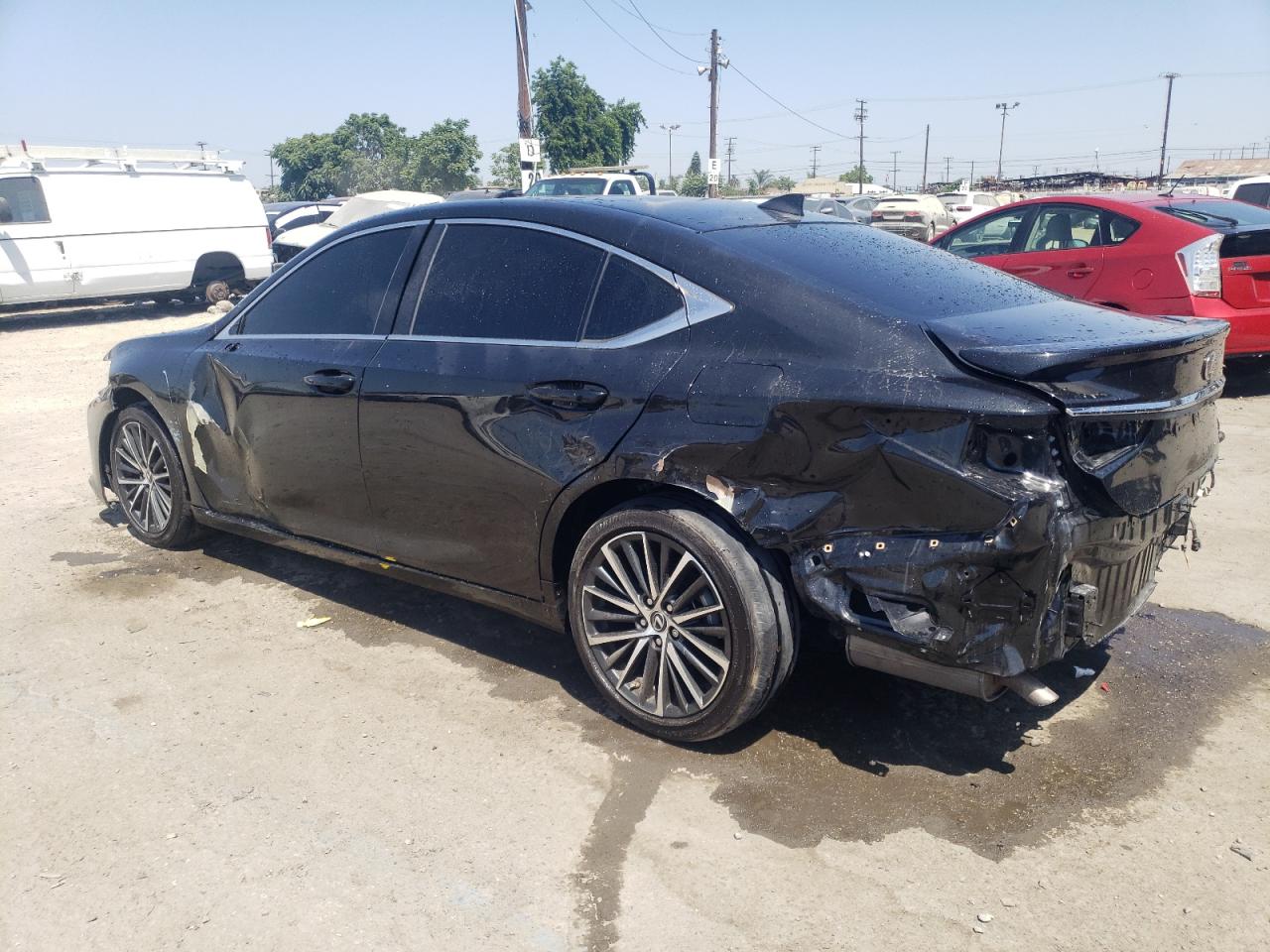 Lot #2920899185 2022 LEXUS ES 300H BA