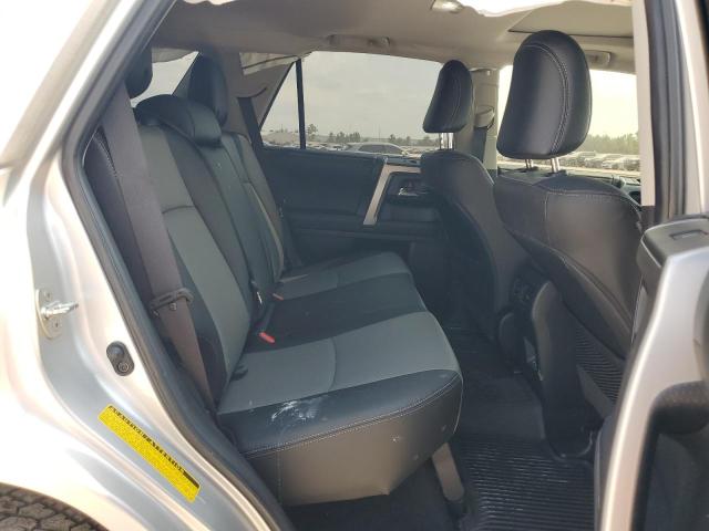 2024 TOYOTA 4RUNNER SR - JTEFU5JR1R5308864