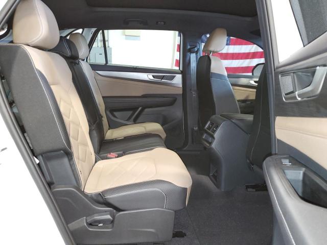 2024 VOLKSWAGEN ATLAS CROS - 1V2KE2CA8RC202704