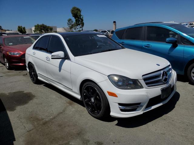 VIN WDDGF5HB9DA785771 2013 Mercedes-Benz C-Class, 350 no.4