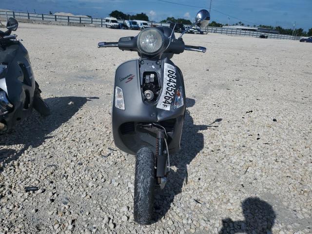 2016 VESPA GTS 300 SU ZAPM459L8G5101427