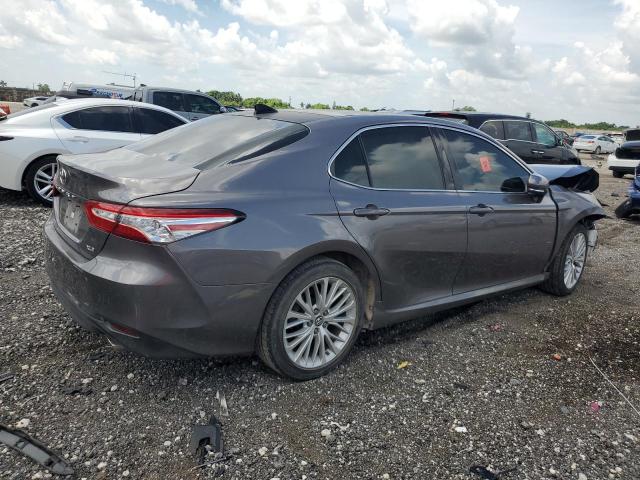 VIN 4T1B11HK5JU142917 2018 Toyota Camry, L no.3