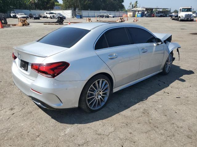 VIN WDD3G4EB7KW012811 2019 Mercedes-Benz A-Class, 220 no.3