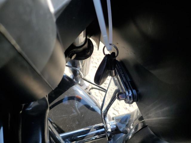 2011 HARLEY-DAVIDSON FLTRU - 1HD1KGM18BB659752