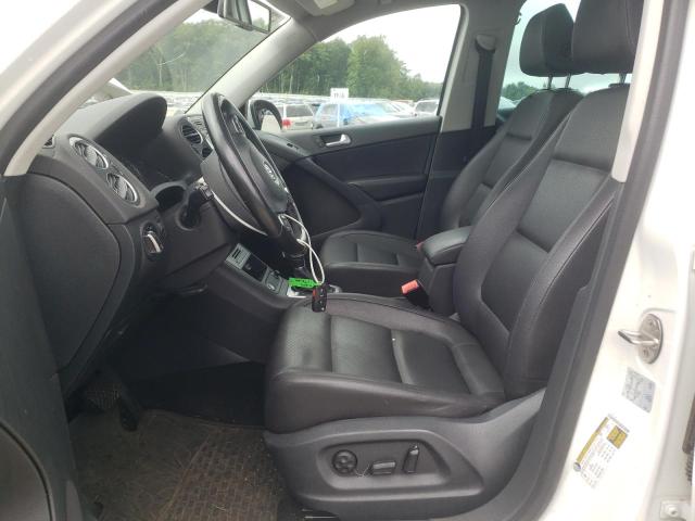 2017 VOLKSWAGEN TIGUAN WOL - WVGSV7AXXHK011906