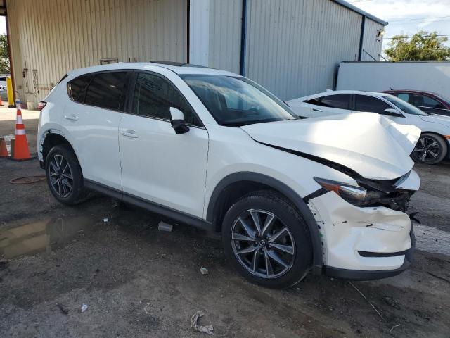 VIN JM3KFBCM9J0317804 2018 Mazda CX-5, Touring no.4