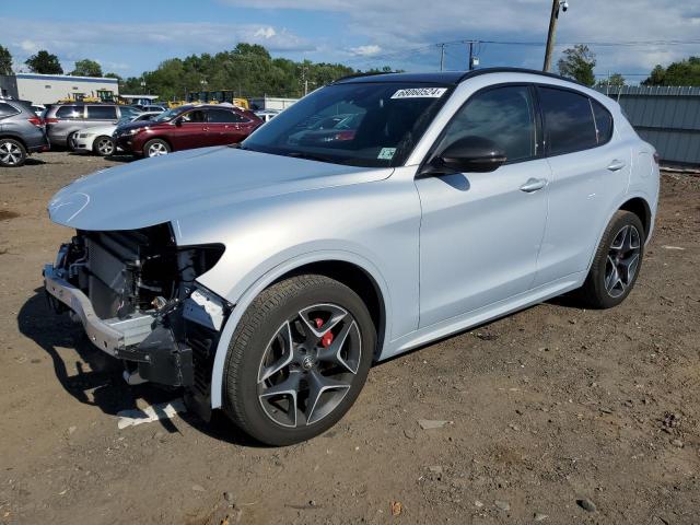 VIN ZASPAKBN8L7C97358 2020 Alfa Romeo Stelvio, TI no.1